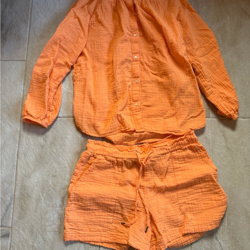 GAP orange cotton gauze shorts size medium